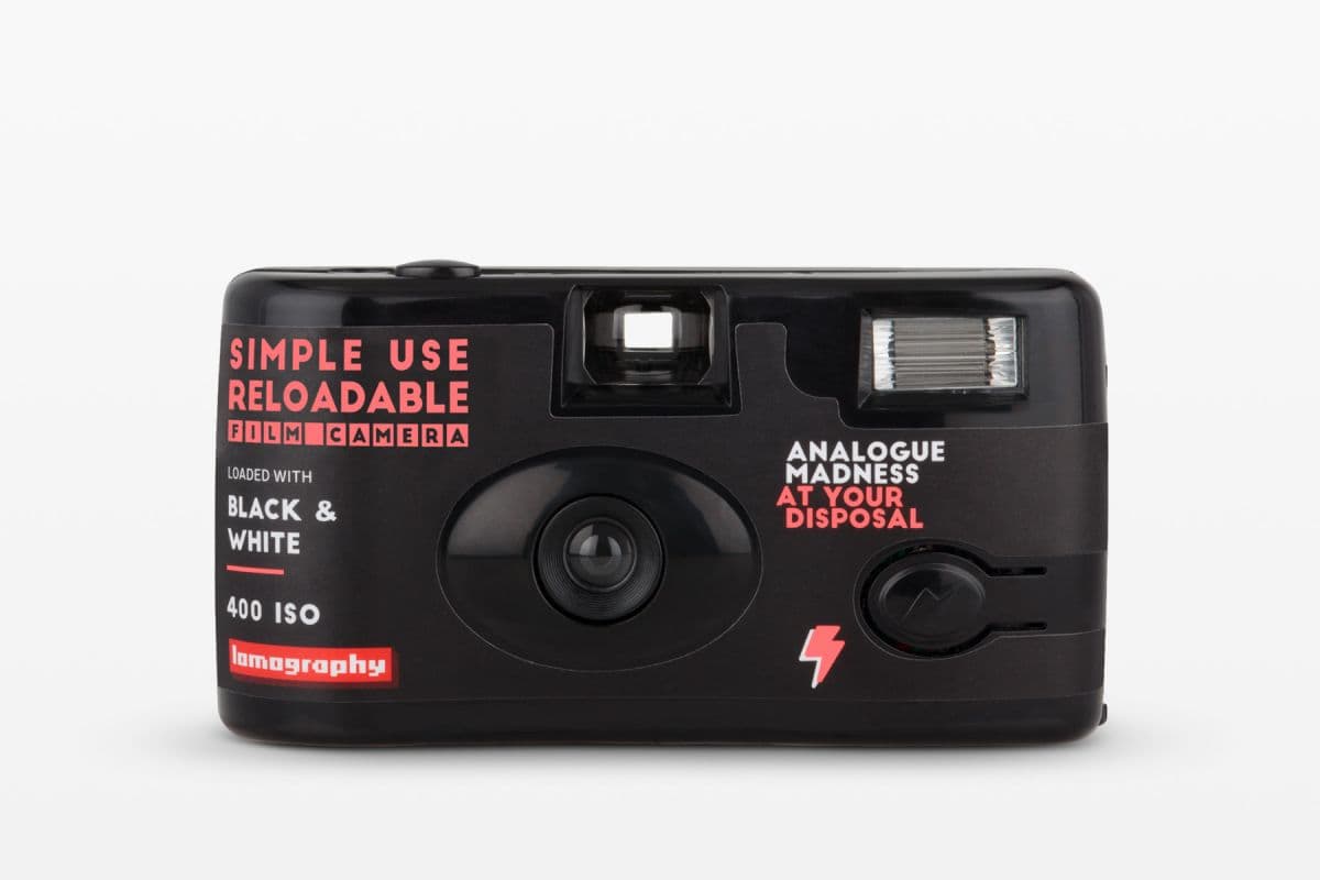 Simple Use Reloadable - Black & White